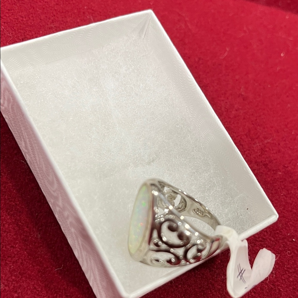 Silver 925 Ring With Opal Gemstone - image 5